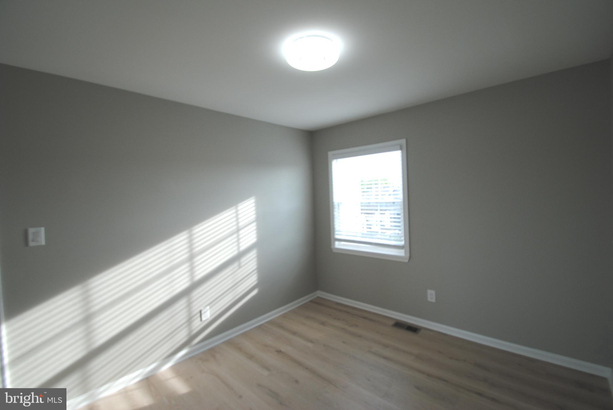 WINDING BROOK - Residential Lease