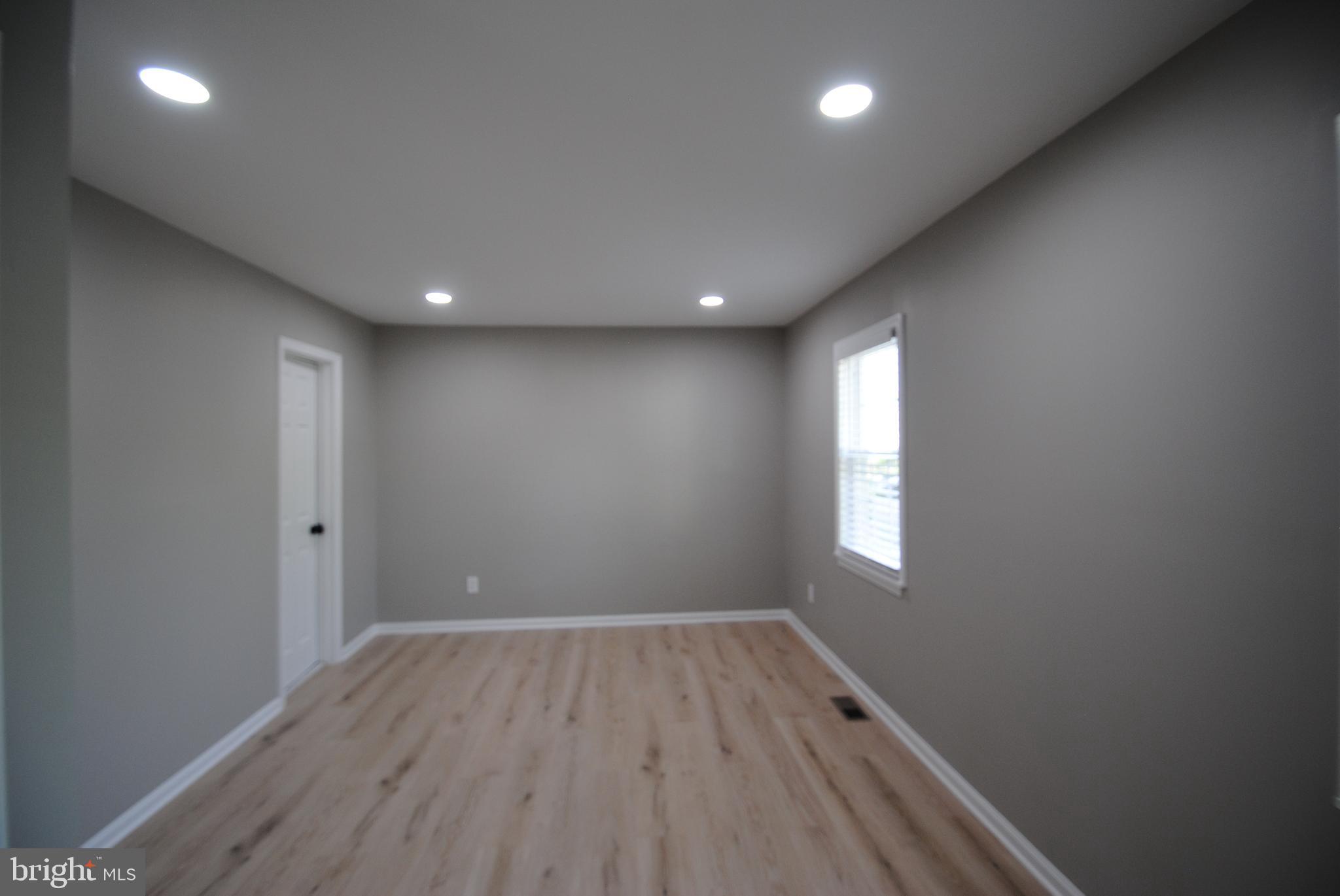 WINDING BROOK - Residential Lease