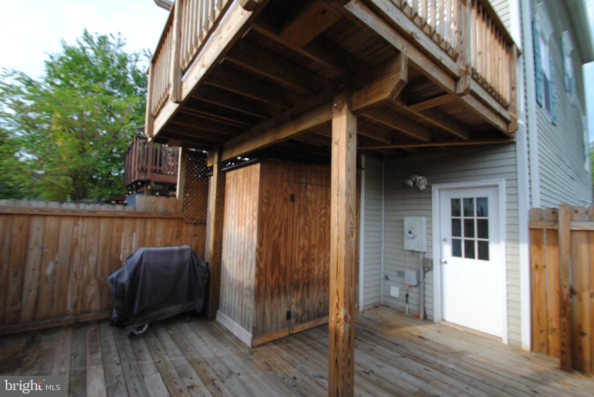 WINDING BROOK - Residential Lease