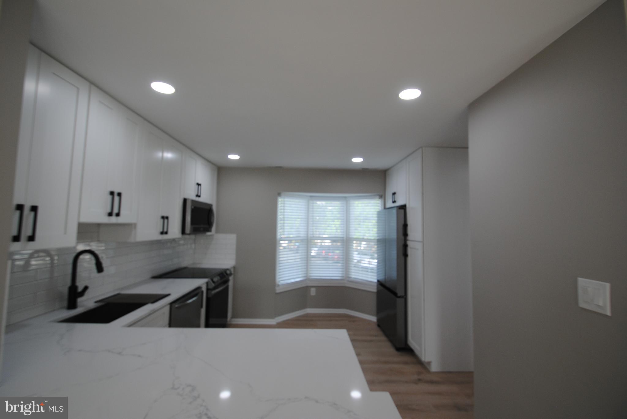 WINDING BROOK - Residential Lease