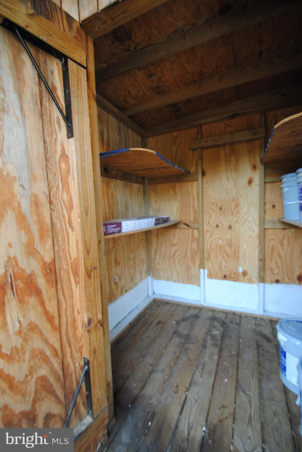 WINDING BROOK - Residential Lease