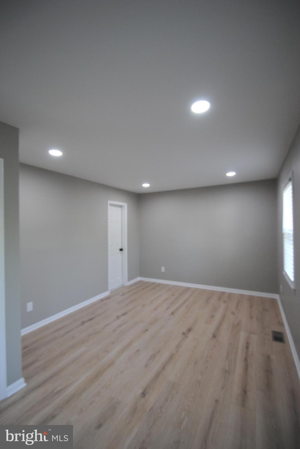 WINDING BROOK - Residential Lease