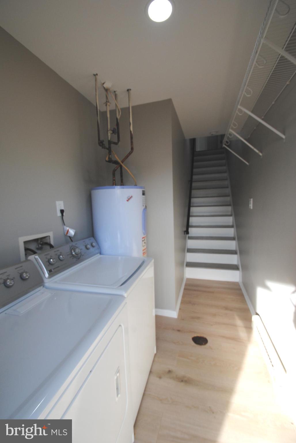 WINDING BROOK - Residential Lease