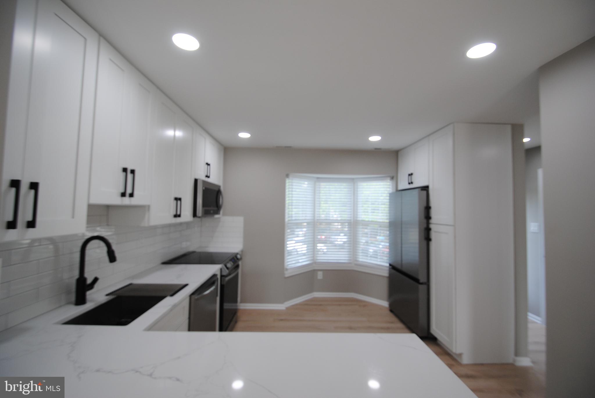 WINDING BROOK - Residential Lease