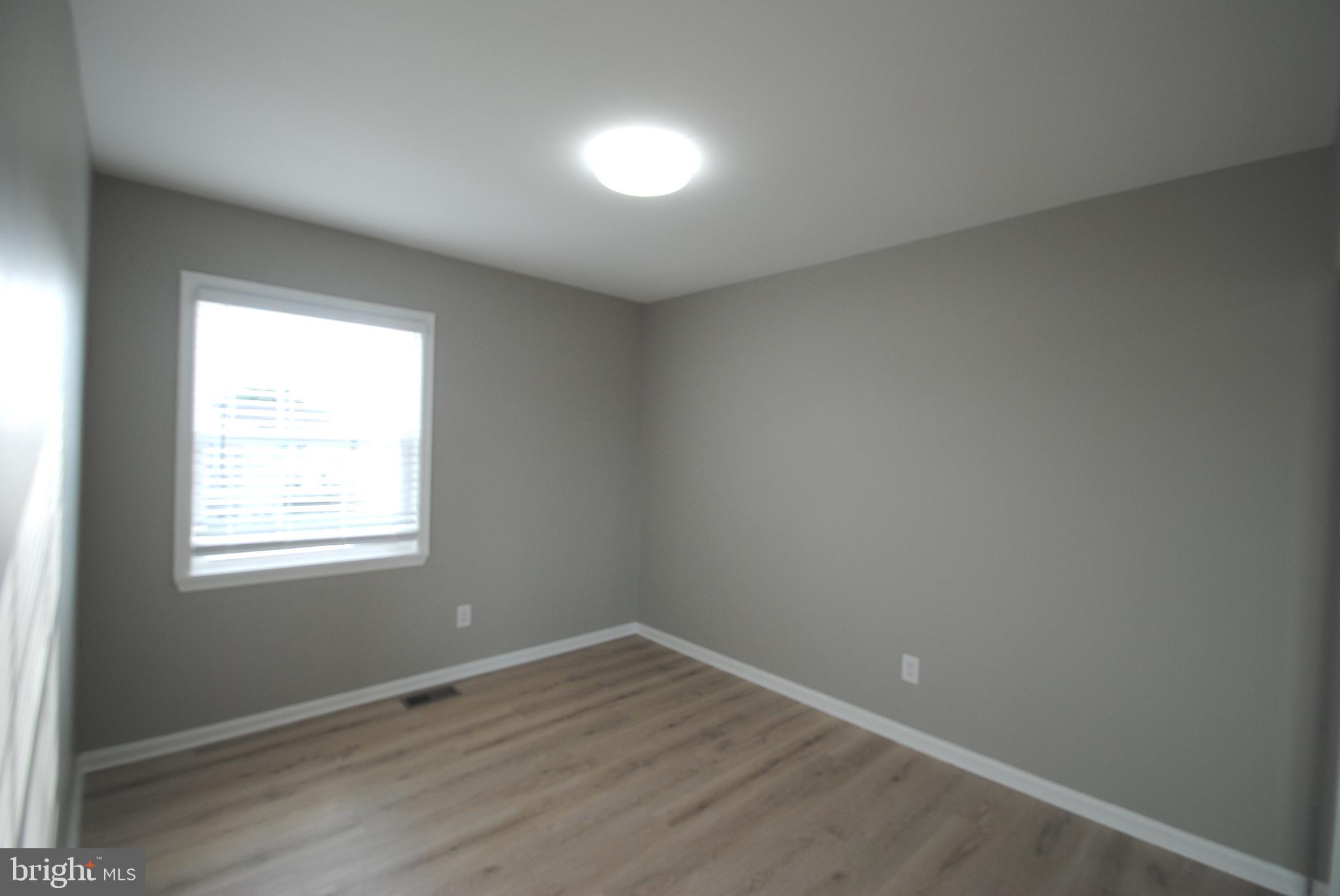 WINDING BROOK - Residential Lease