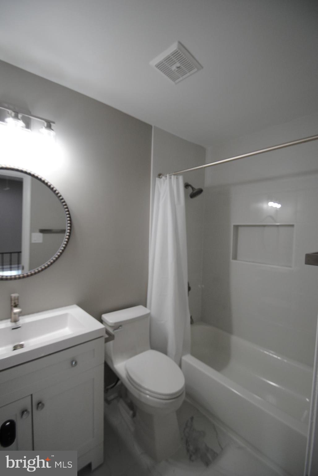 WINDING BROOK - Residential Lease