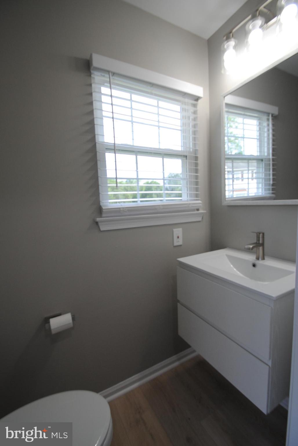 WINDING BROOK - Residential Lease