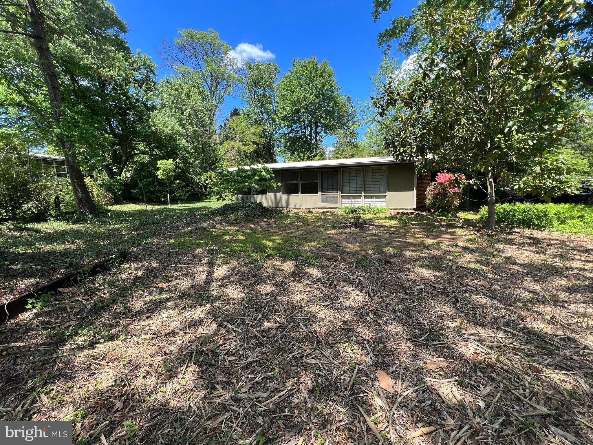 HOLMES RUN ACRES - Residential