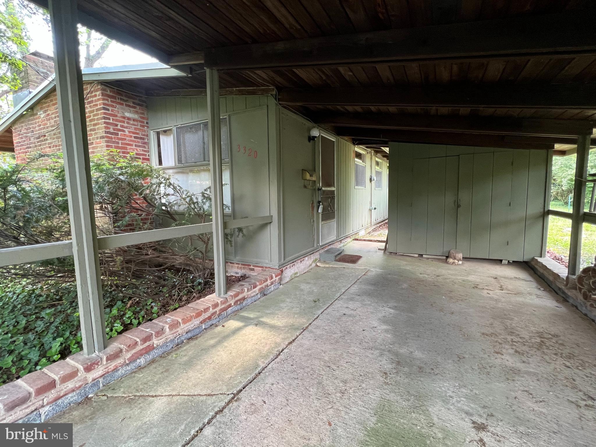 HOLMES RUN ACRES - Residential