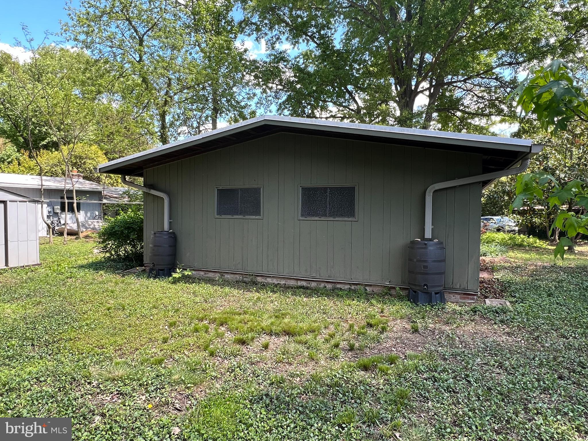 HOLMES RUN ACRES - Residential