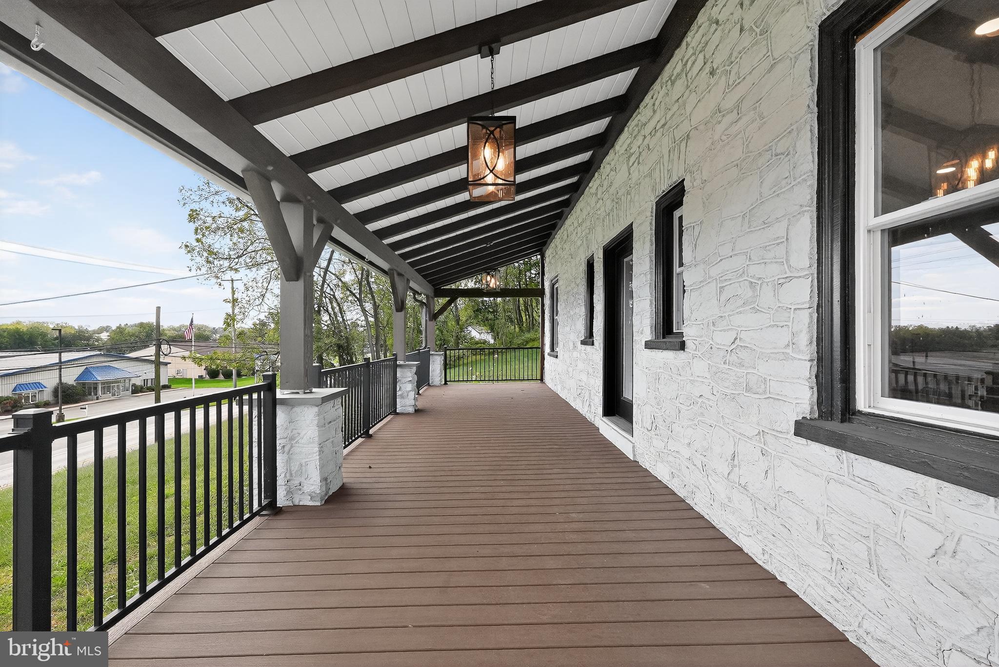 1265 W BALTIMORE PIKE