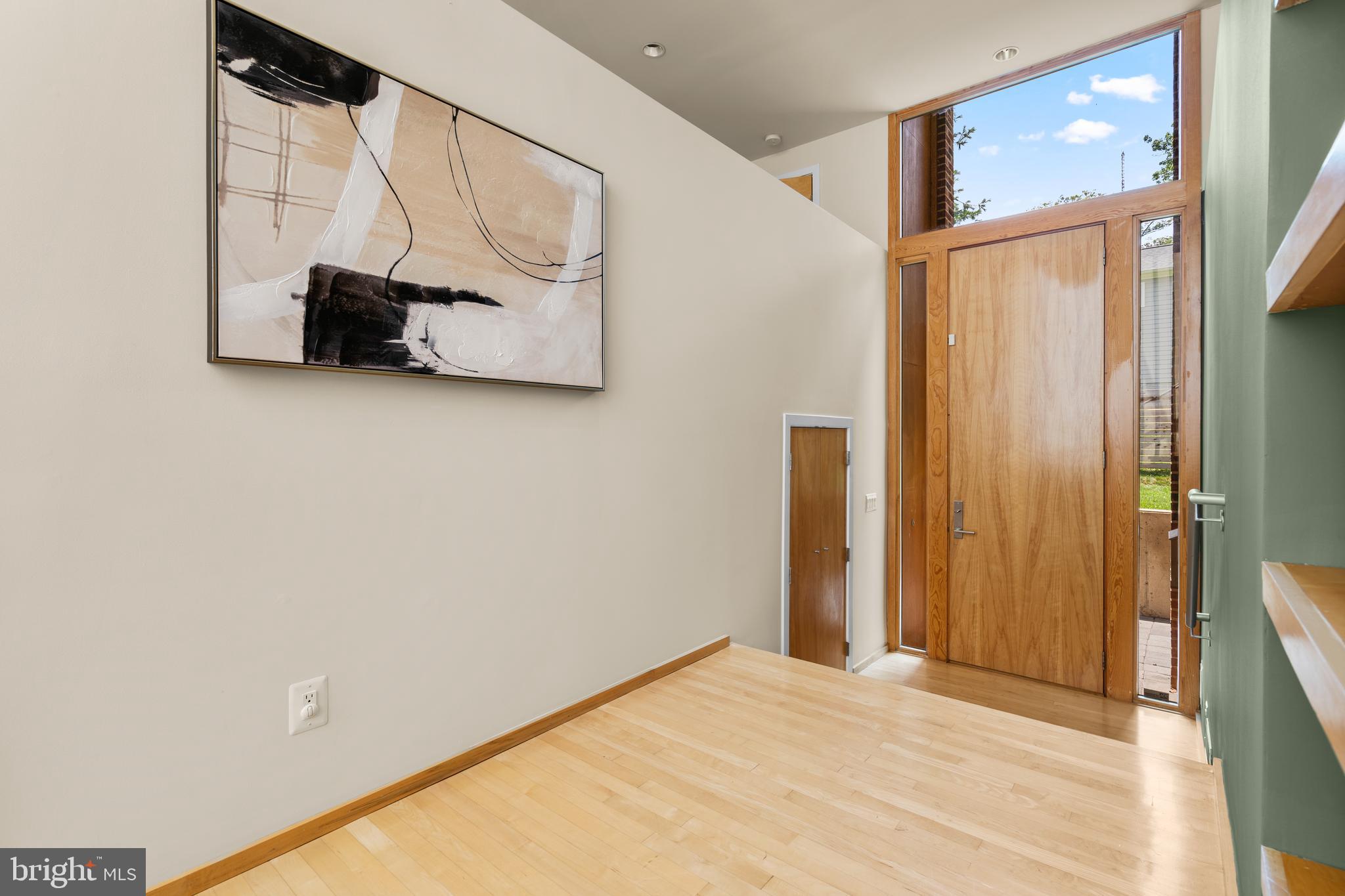 POPLAR TERRACE - Residential