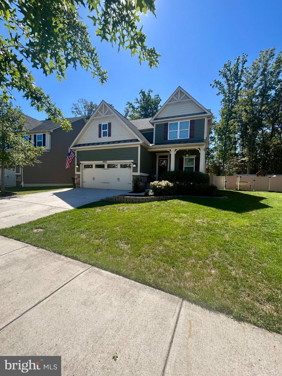 8220 HICKORY HOLLOW DRIVE