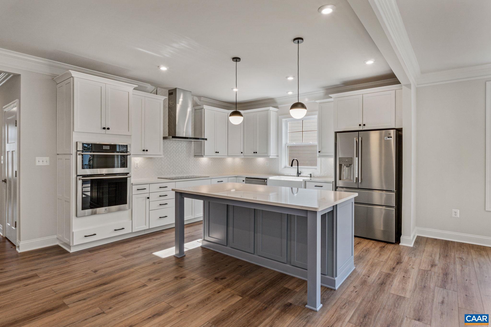 SPRING CREEK - Residential