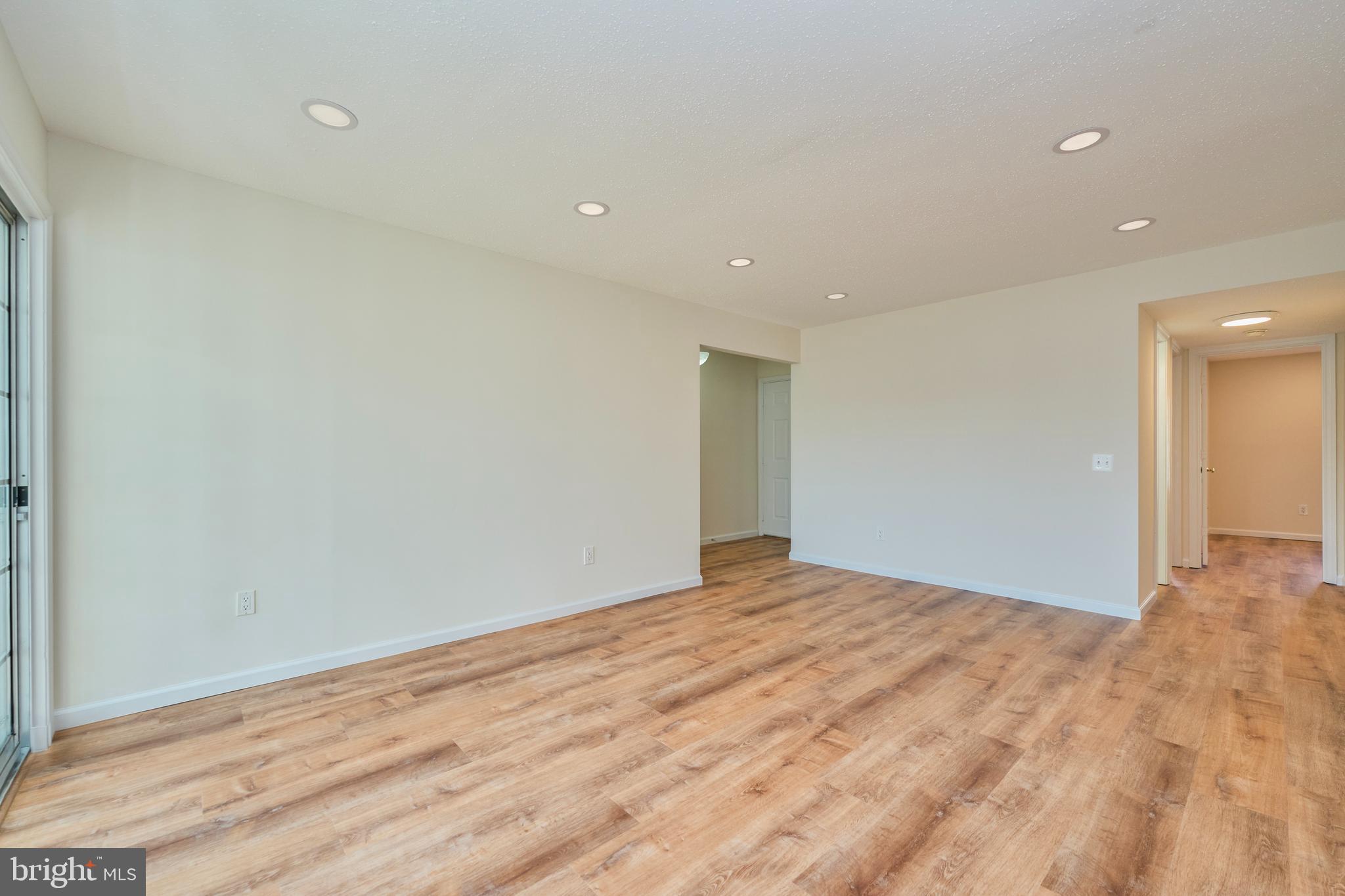 FOX CHAPEL AT TUDOR KNOLLS - Residential