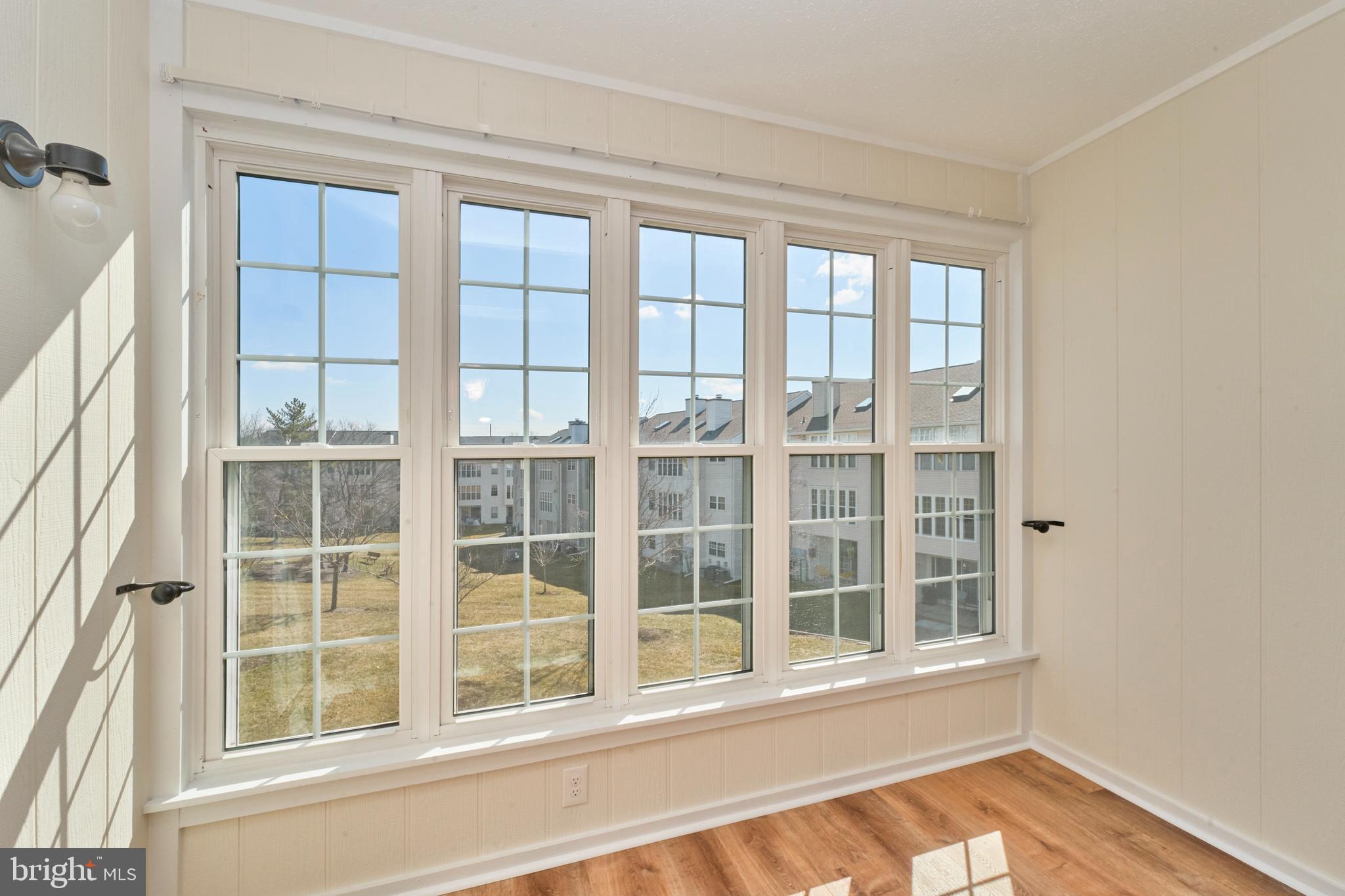 FOX CHAPEL AT TUDOR KNOLLS - Residential