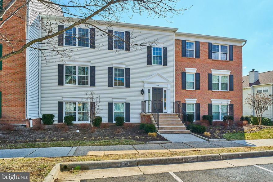 Rare Find in the Heart of Leesburg! Spacious 2-bedroom, 2-bathroom condo, with tons of updates and upgrades.  Freshly painted (2026), new LVP flooring (2026), base boards (2026), recessed lighting in BRs (2026), remodeled kitchen, updated baths (2020), windows (2018).  Great location: Easy access to highways, shopping centers, and a variety of restaurants, a well as minutes from the Downtown Historic District.  Water, trash, sewer, and access to the pool and recreation area are included in the condo fee.