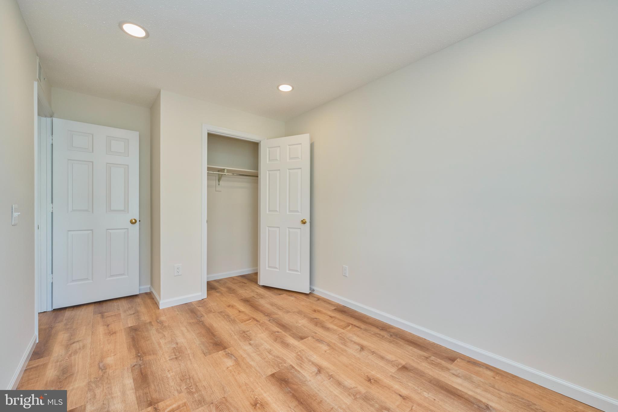 FOX CHAPEL AT TUDOR KNOLLS - Residential