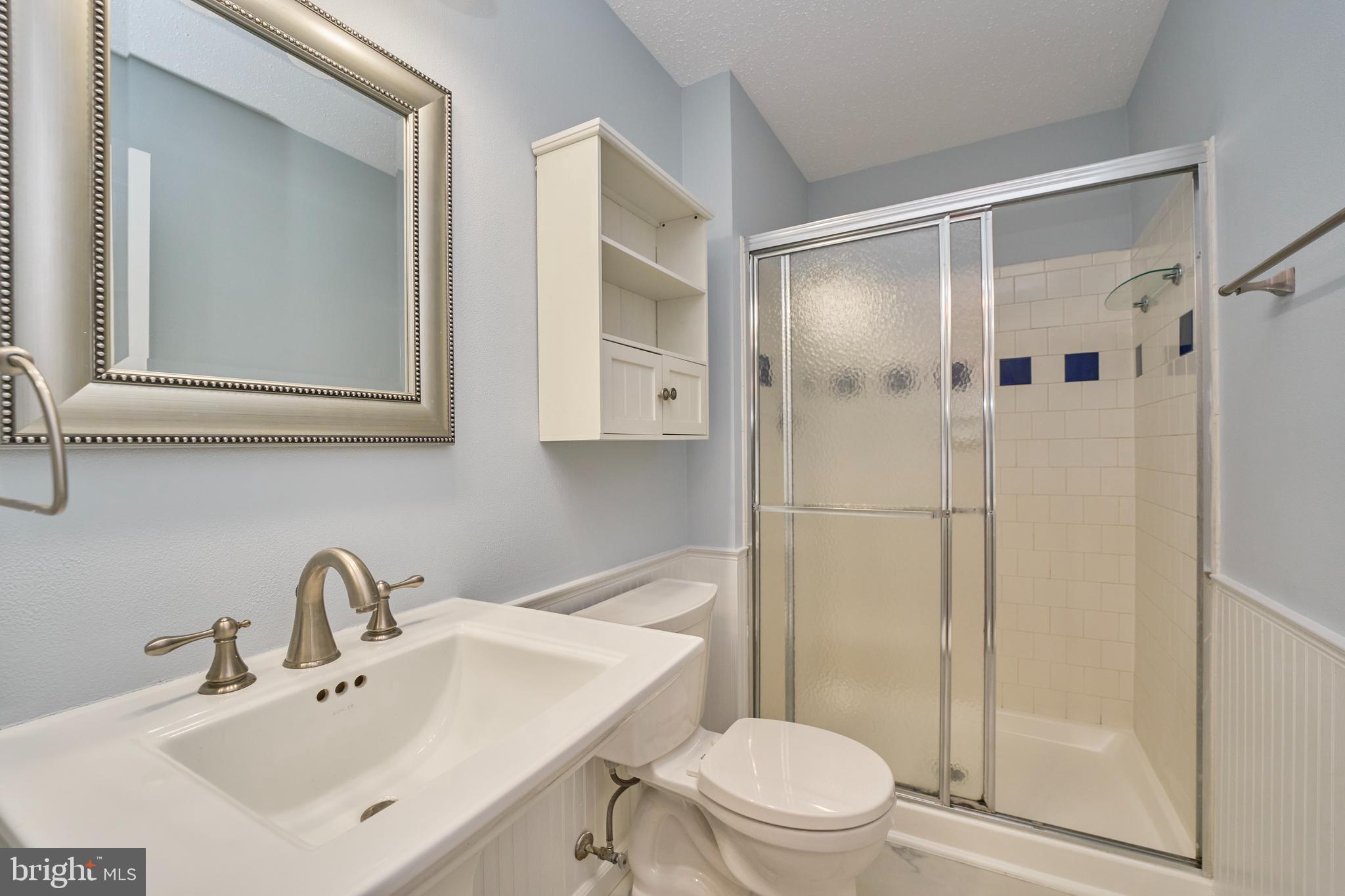 FOX CHAPEL AT TUDOR KNOLLS - Residential