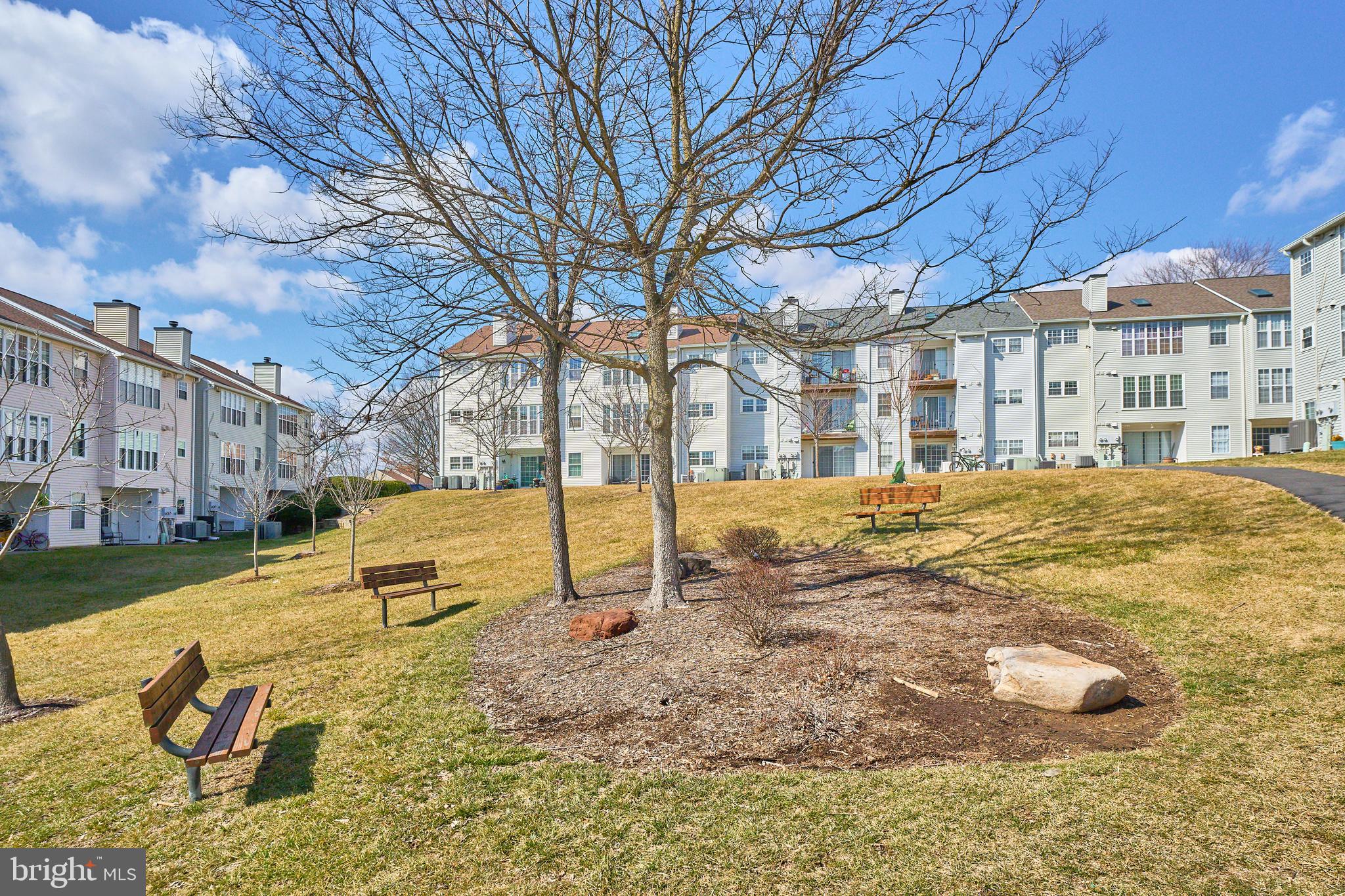 FOX CHAPEL AT TUDOR KNOLLS - Residential