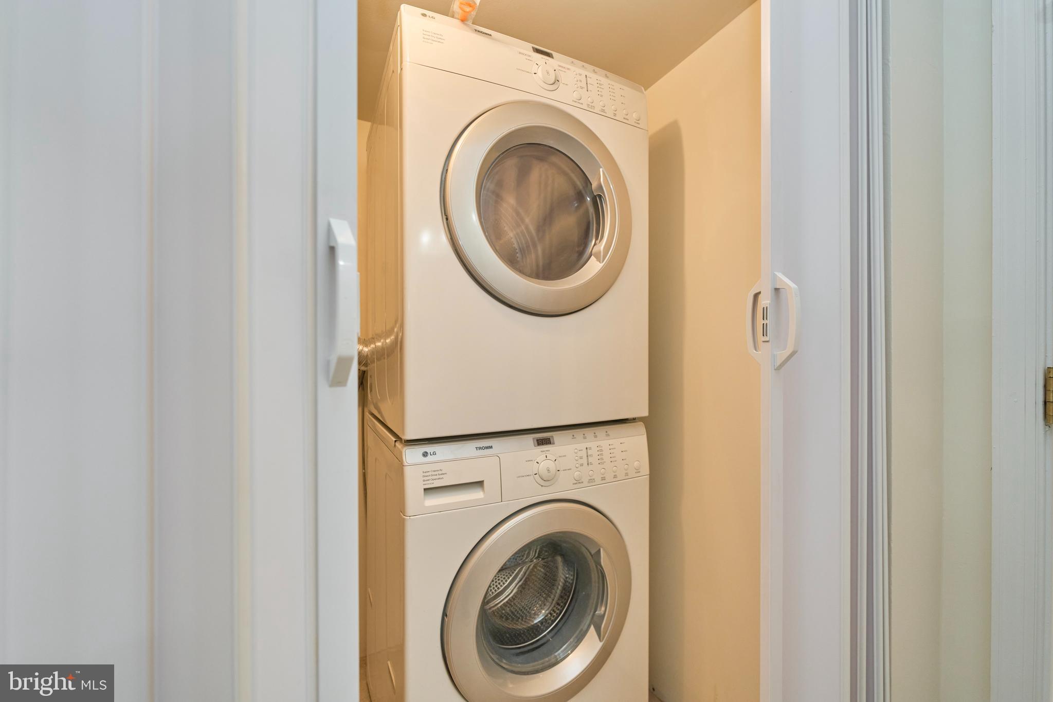 FOX CHAPEL AT TUDOR KNOLLS - Residential