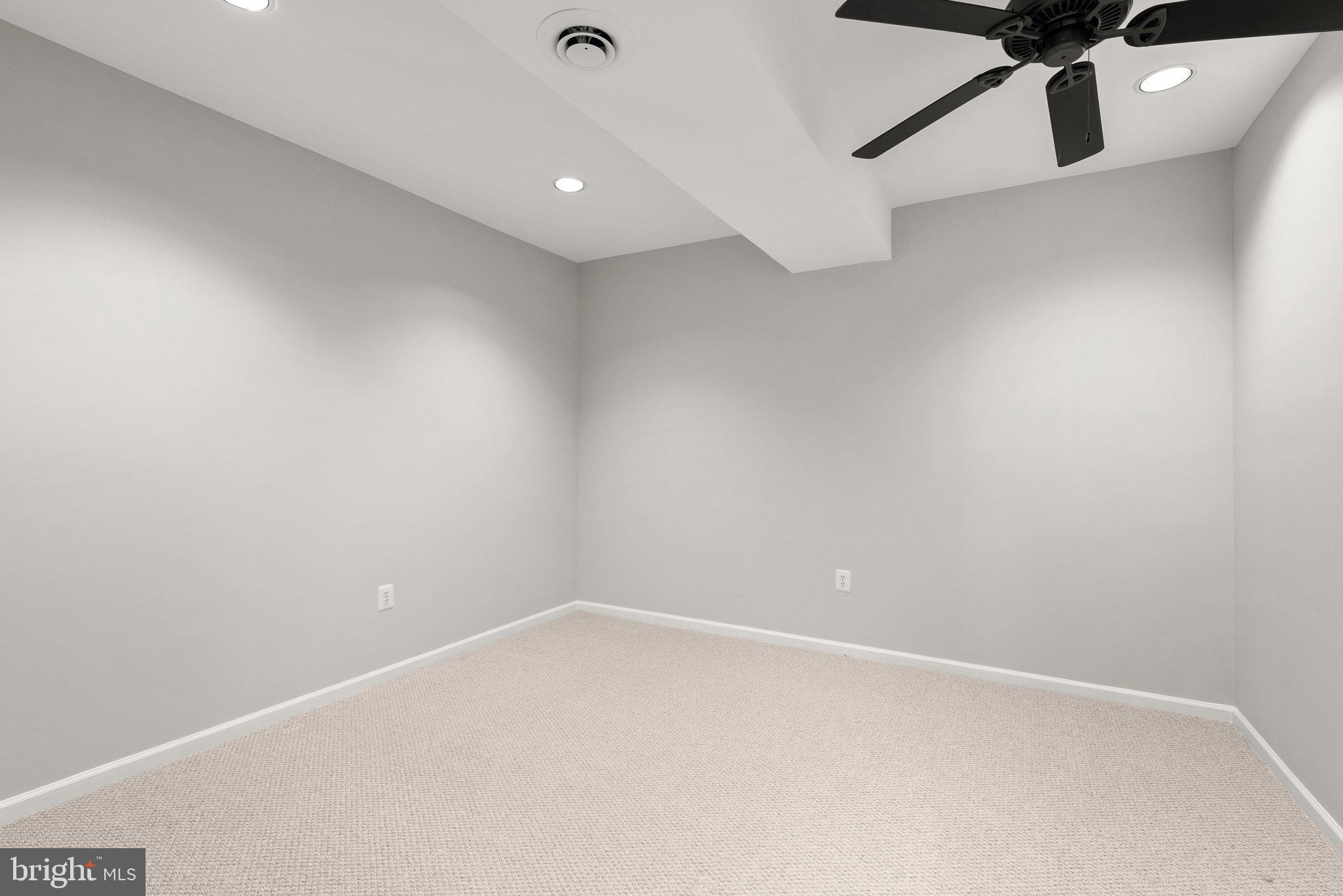 ORCHARD RIDGE - Residential