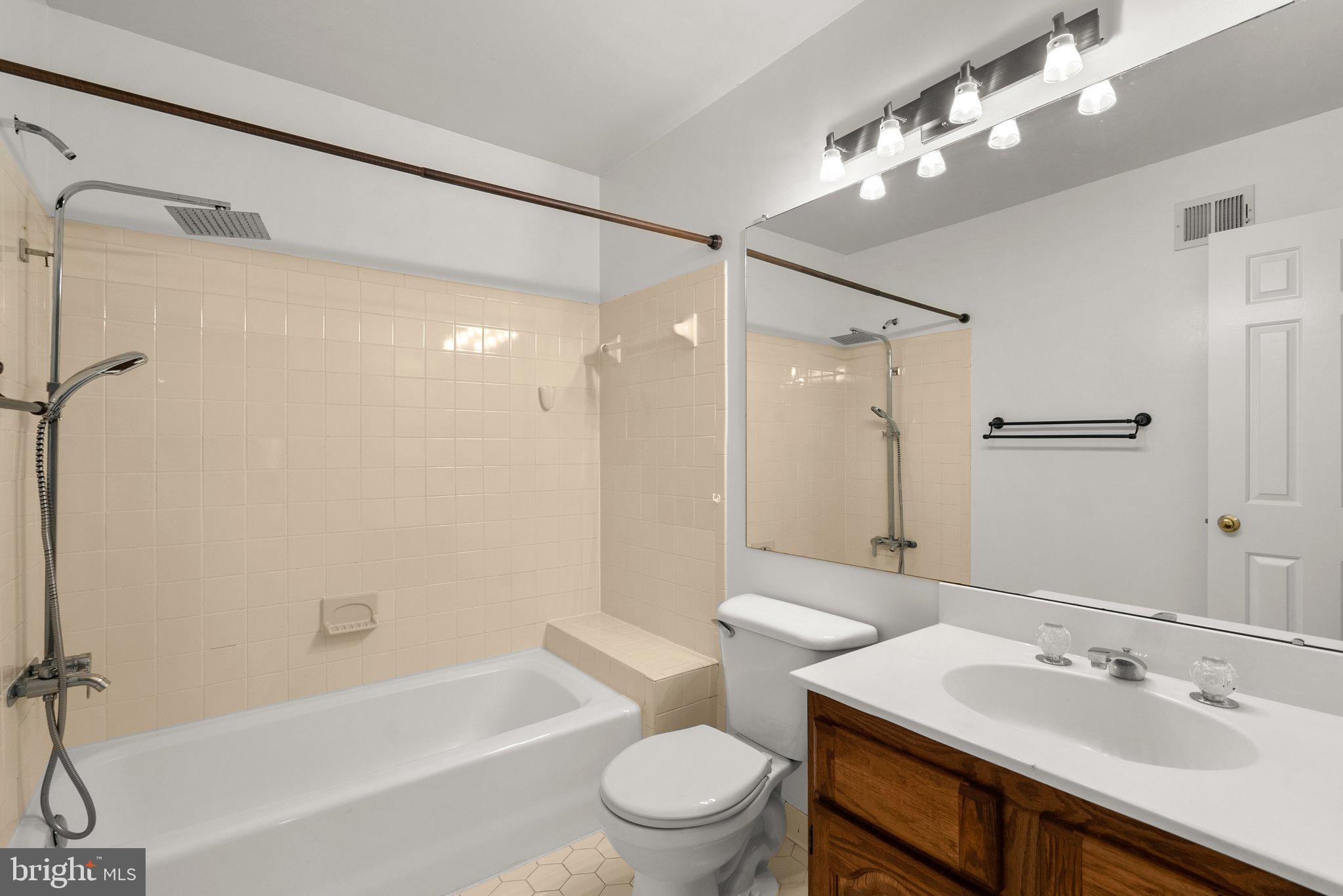 ORCHARD RIDGE - Residential