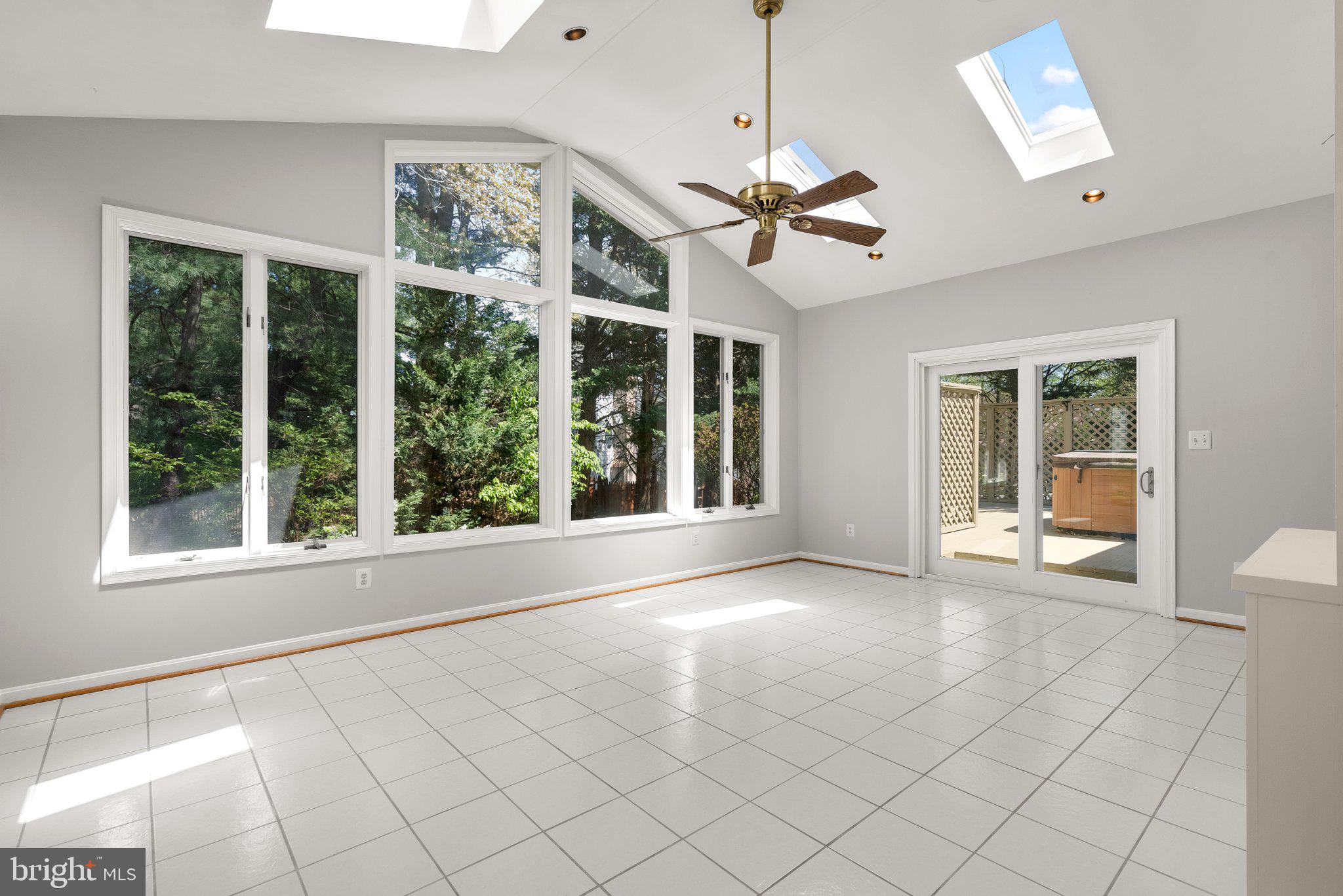 ORCHARD RIDGE - Residential