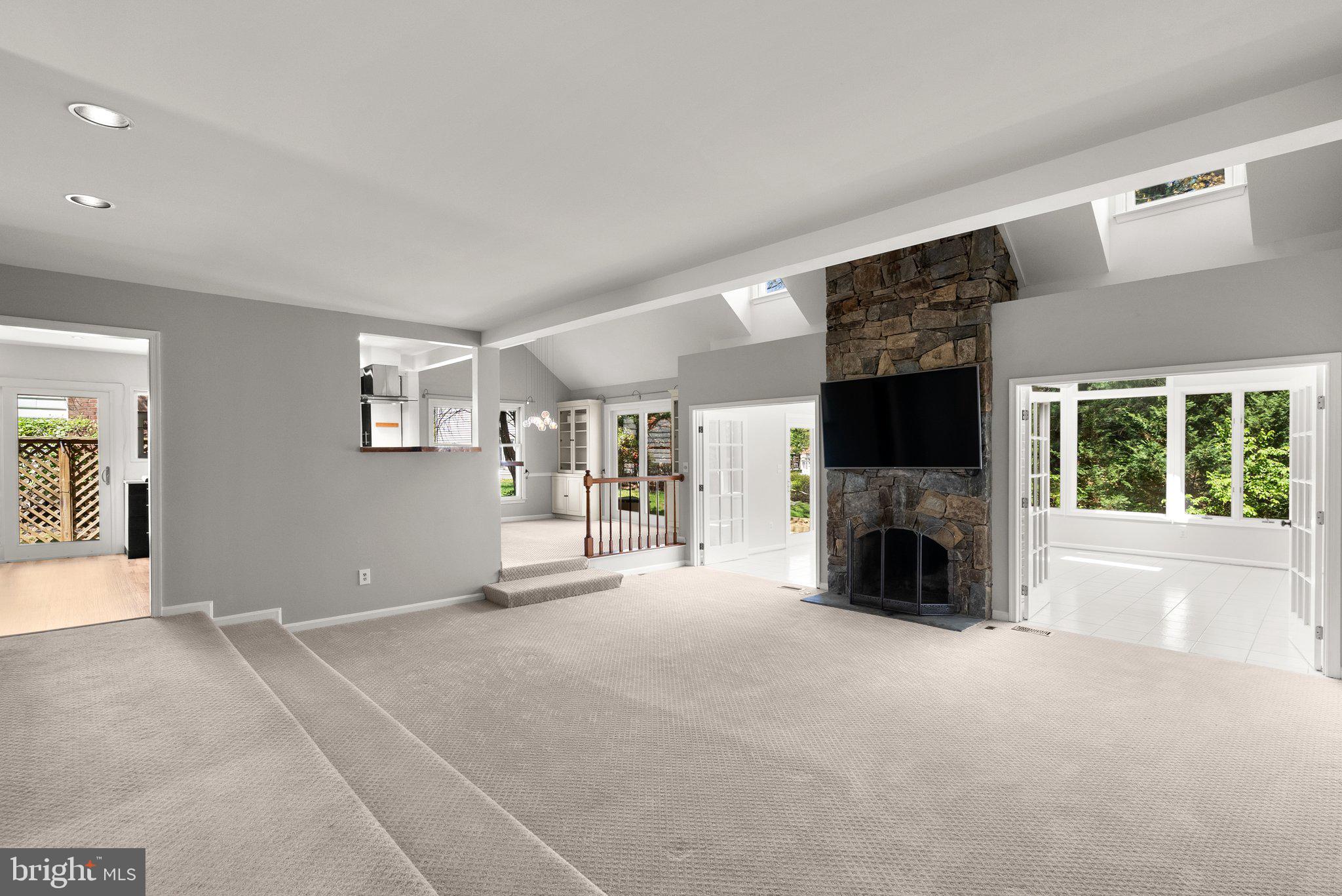 ORCHARD RIDGE - Residential