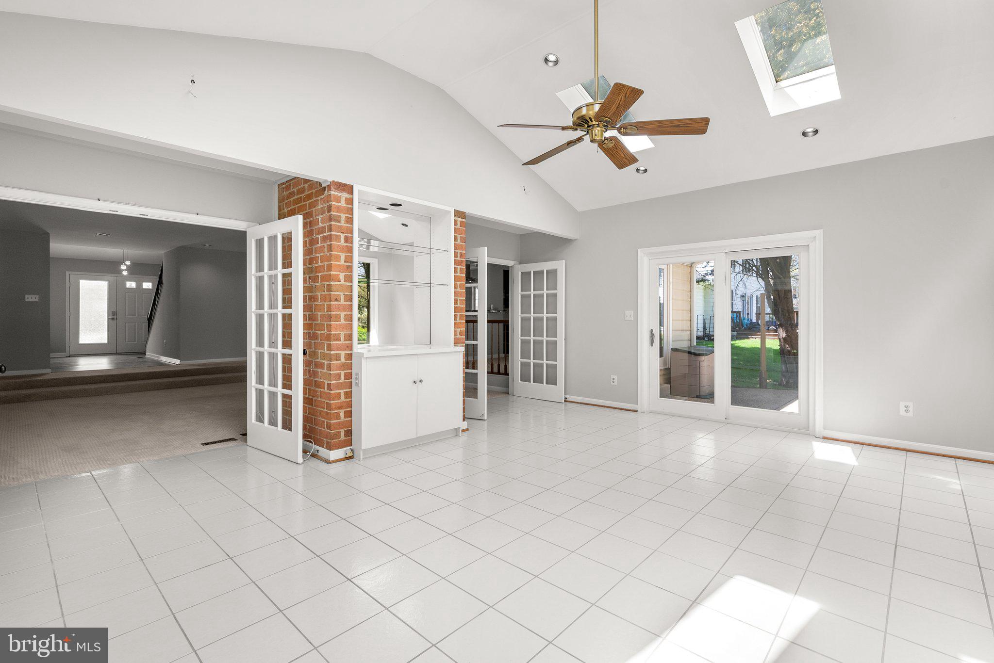 ORCHARD RIDGE - Residential