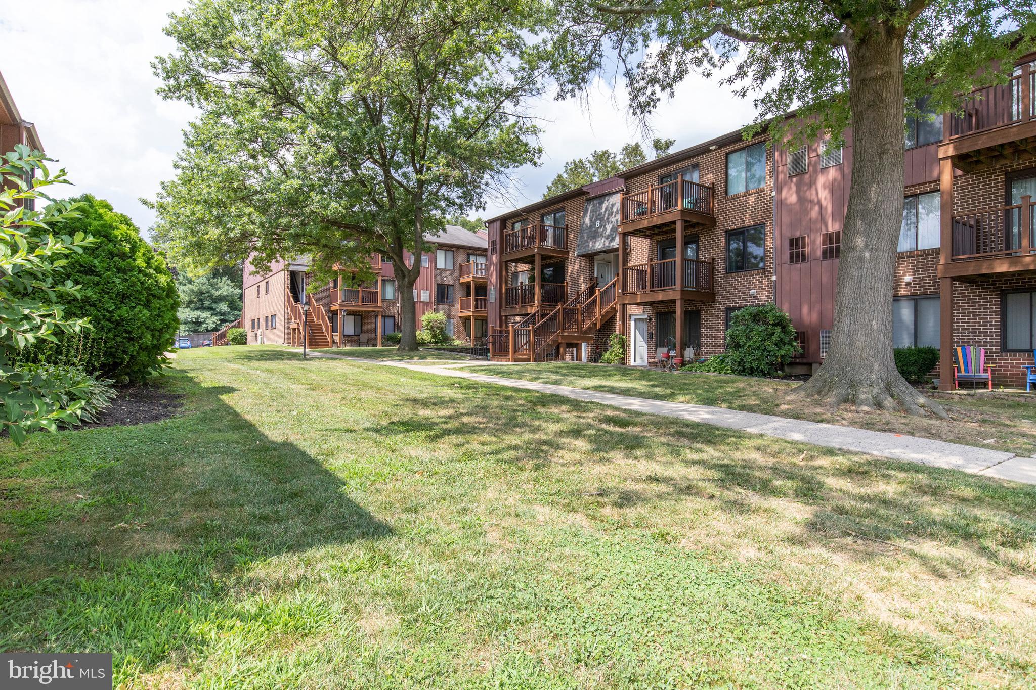 HILLTOP - Residential