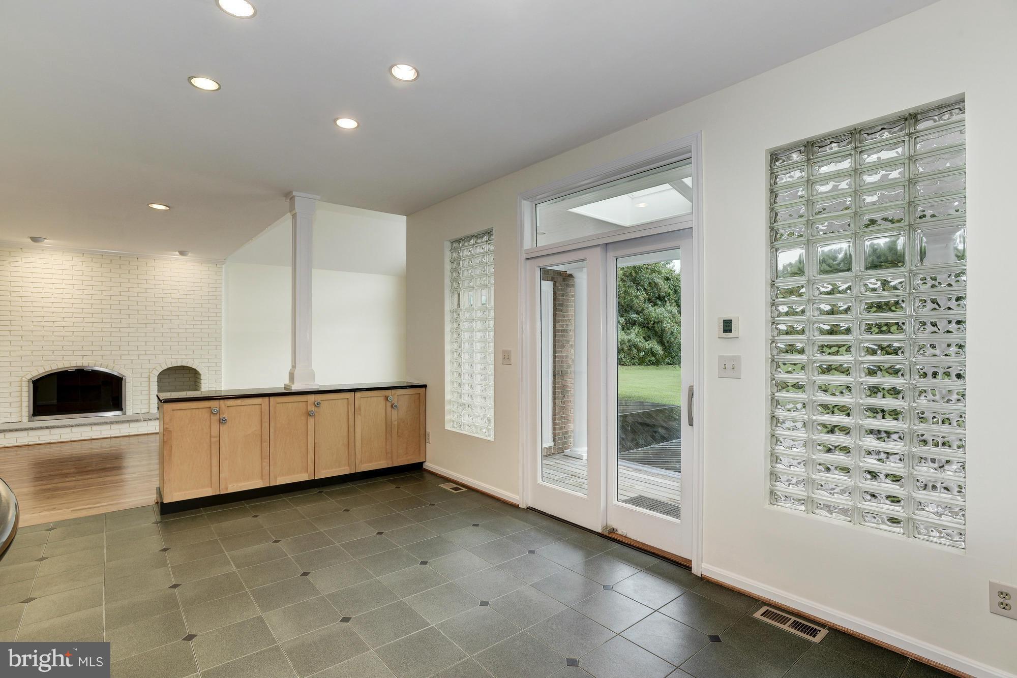 AVENEL - Residential