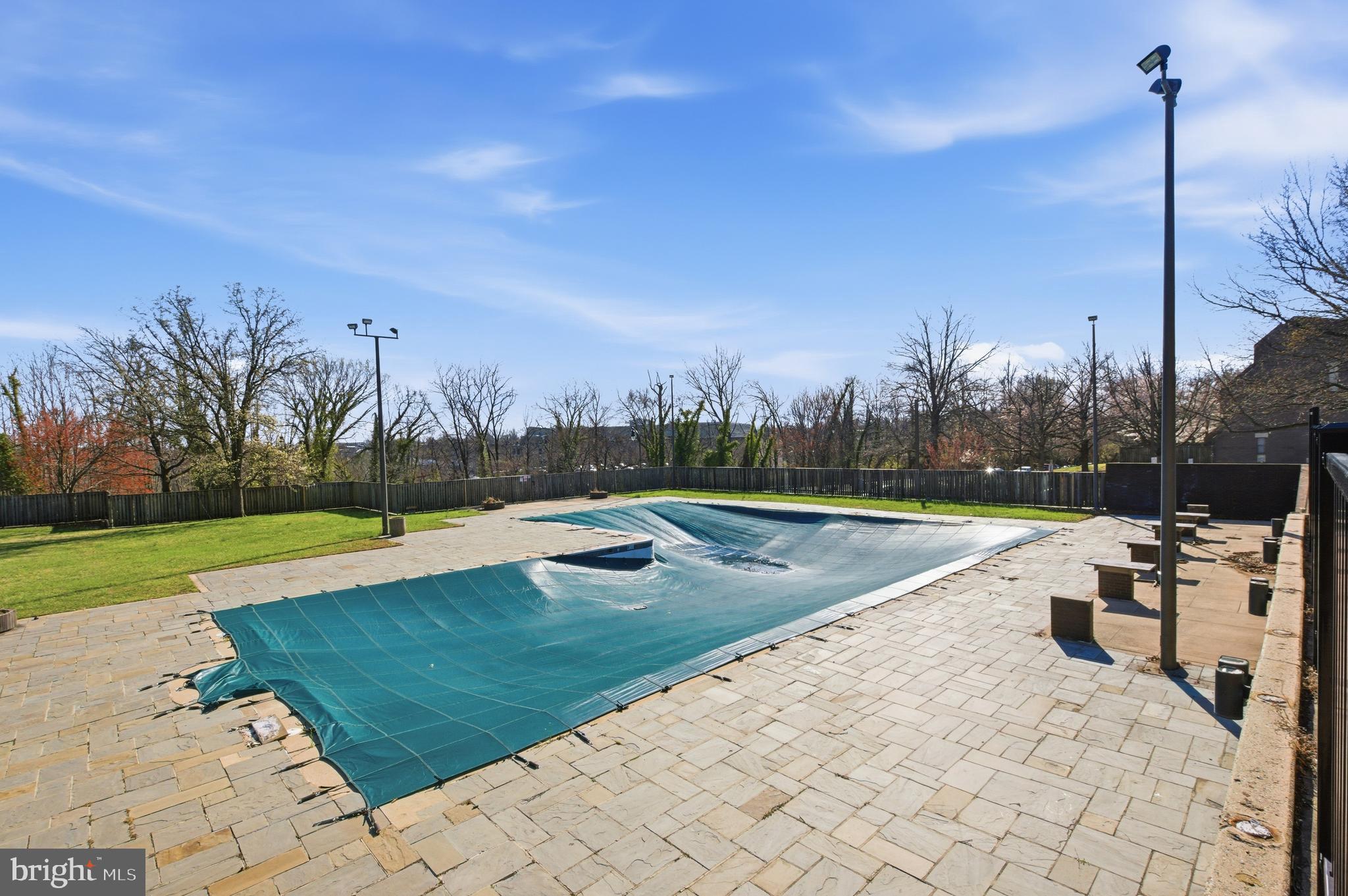COLD SPRING NEWTOWN - Residential