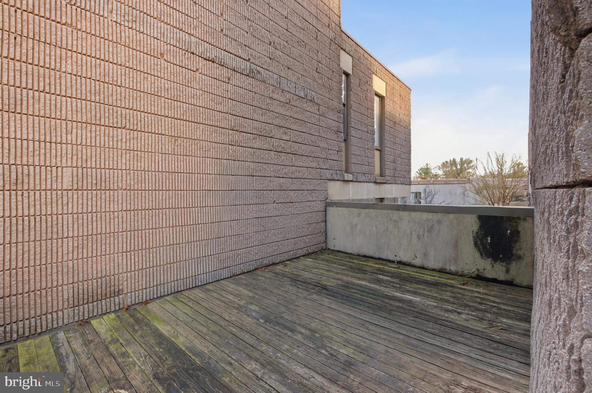 COLD SPRING NEWTOWN - Residential