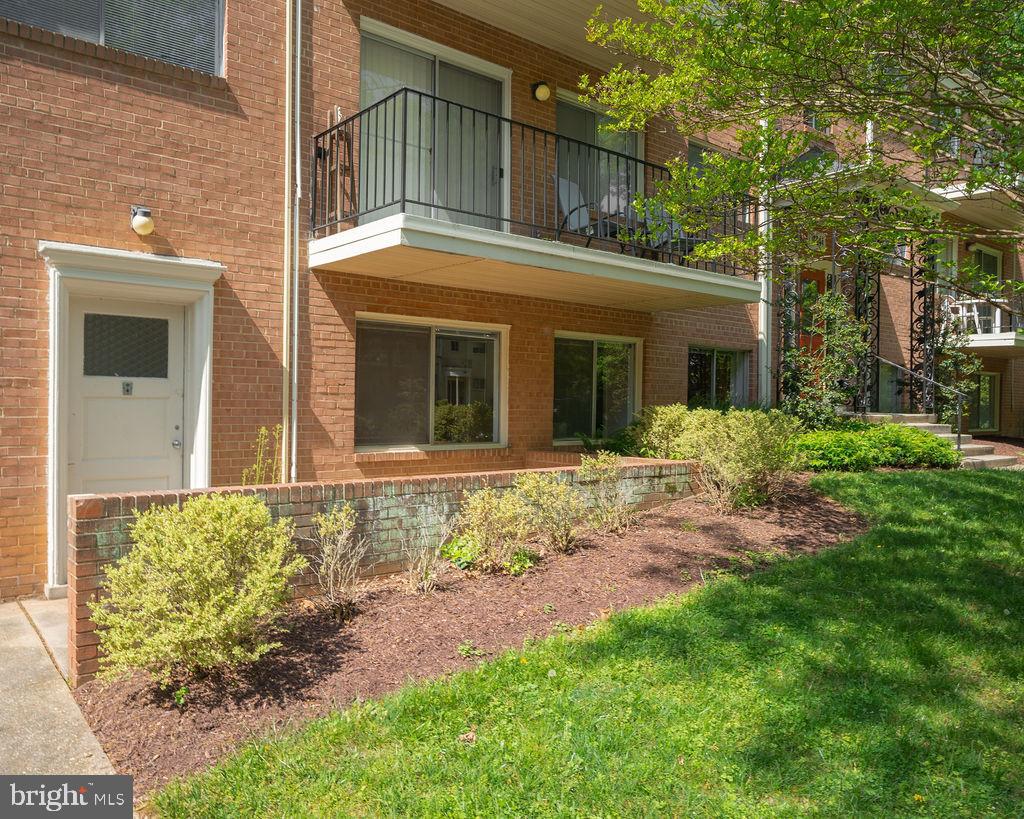 10644 WEYMOUTH STREET W-1