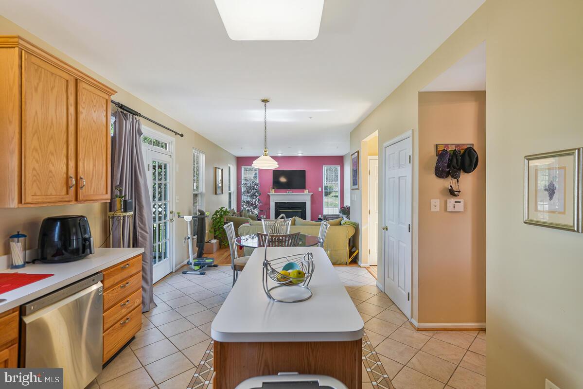 SUMMIT CREEK - Residential