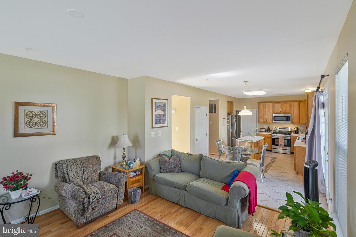 SUMMIT CREEK - Residential