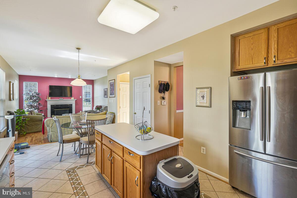 SUMMIT CREEK - Residential