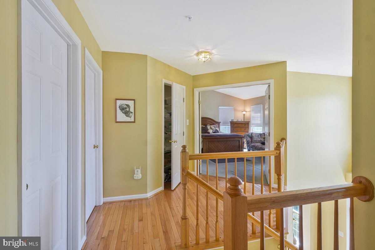 SUMMIT CREEK - Residential