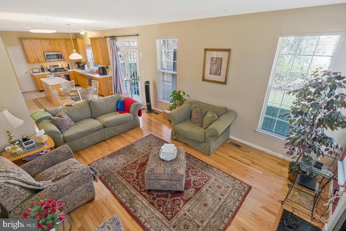 SUMMIT CREEK - Residential