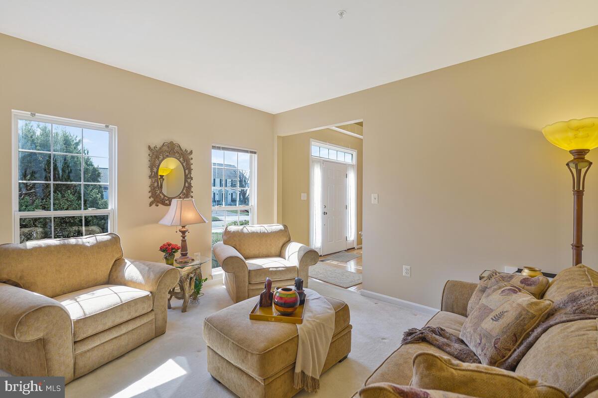 SUMMIT CREEK - Residential