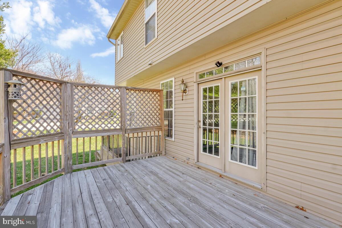 SUMMIT CREEK - Residential