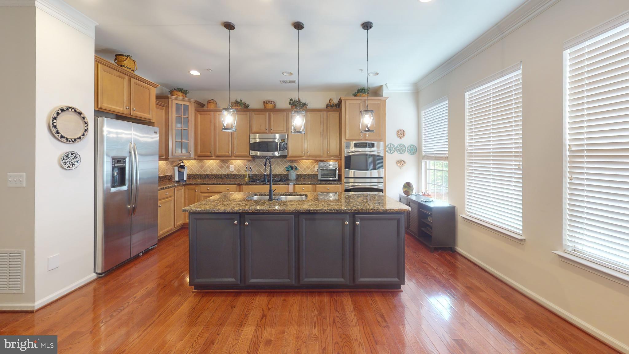 POTOMAC OVERLOOK AT NATIONAL HARBOR - Residential