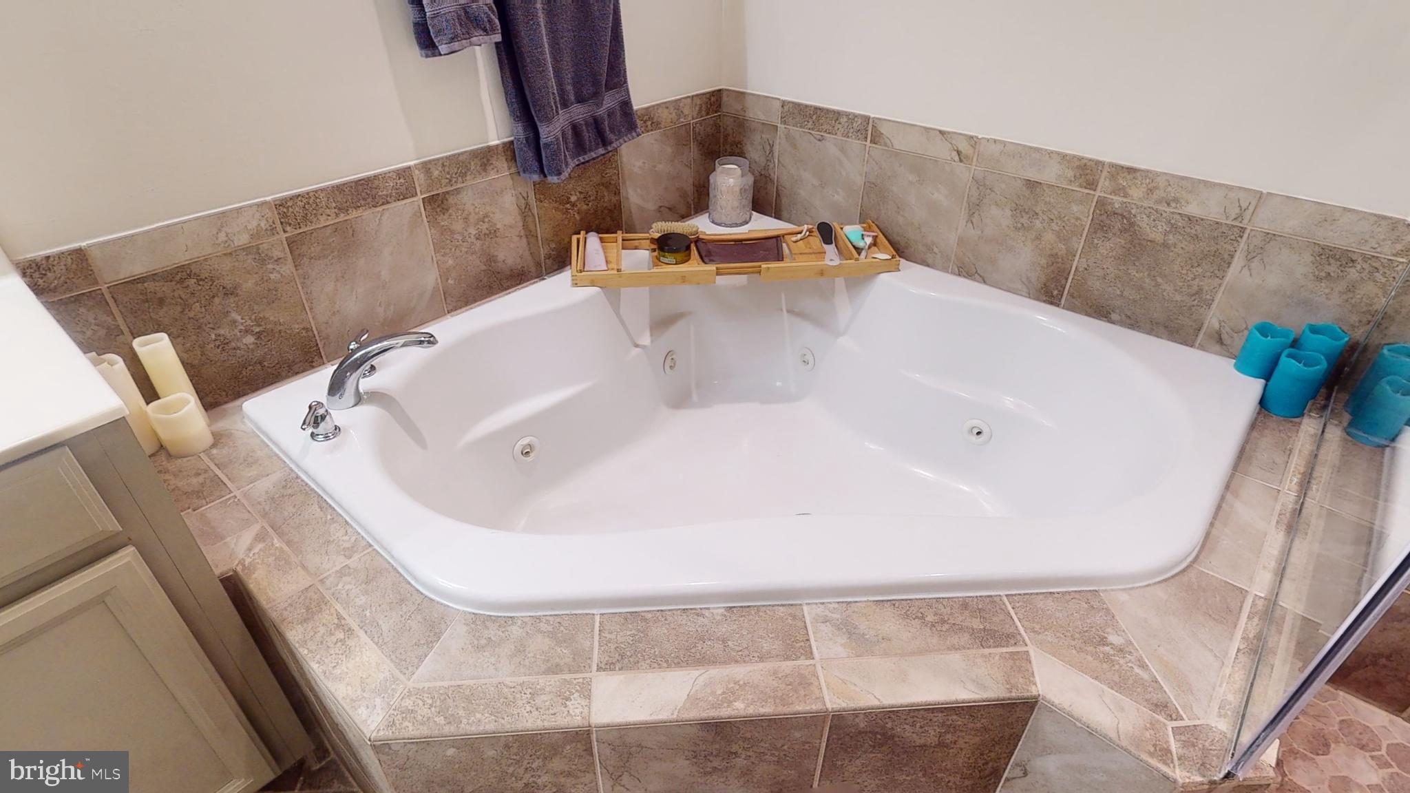 POTOMAC OVERLOOK AT NATIONAL HARBOR - Residential