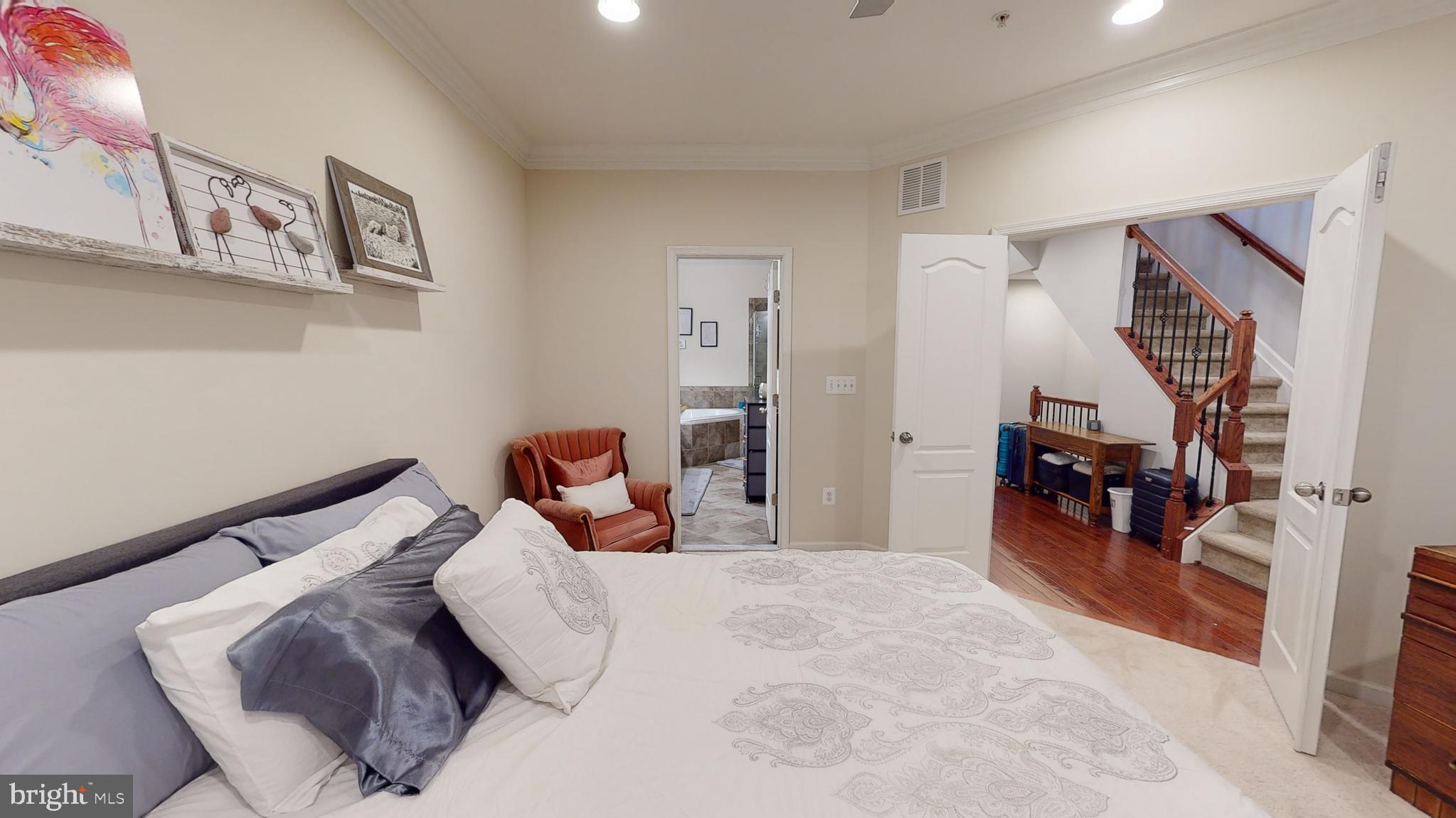 POTOMAC OVERLOOK AT NATIONAL HARBOR - Residential