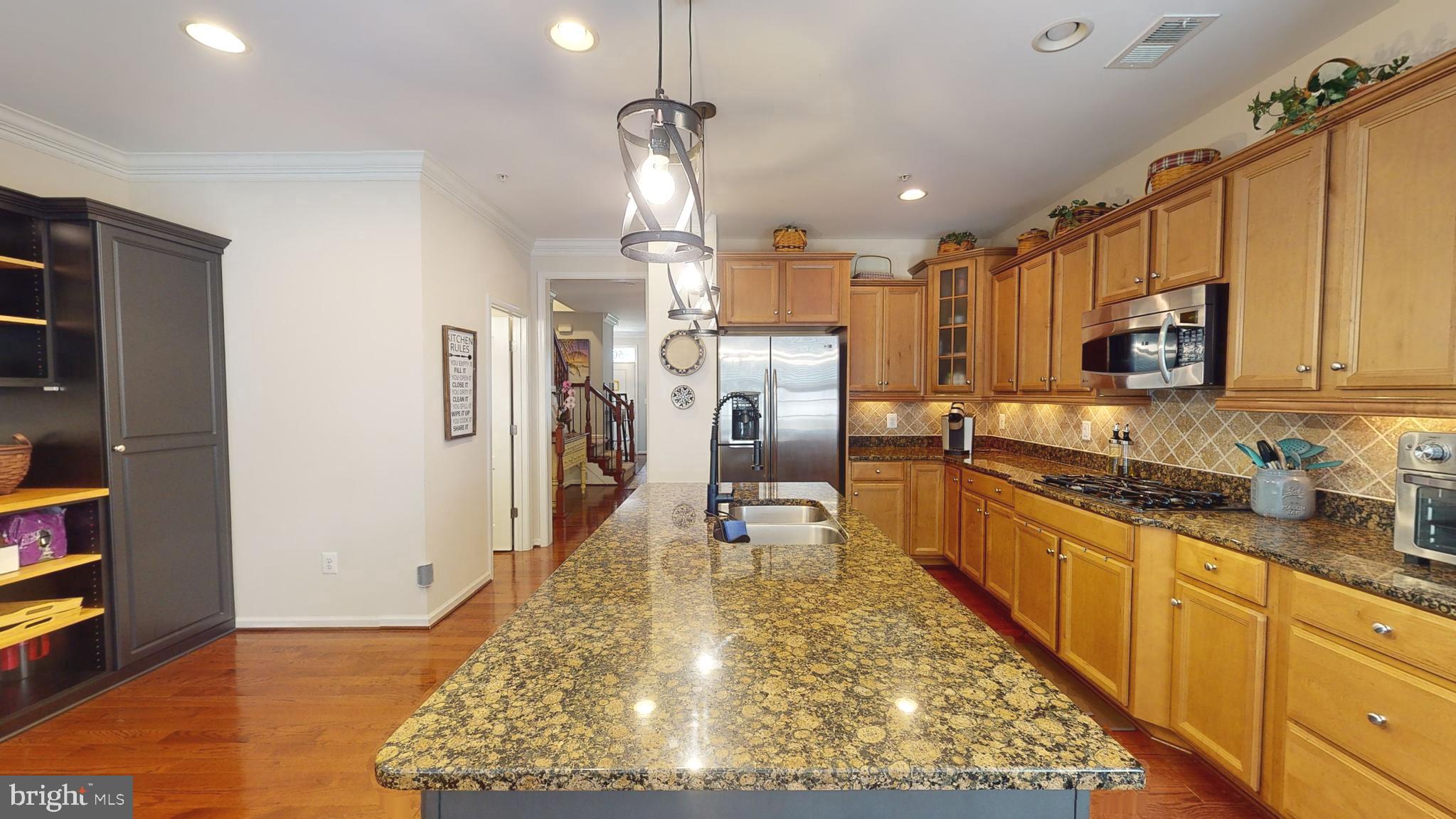 POTOMAC OVERLOOK AT NATIONAL HARBOR - Residential