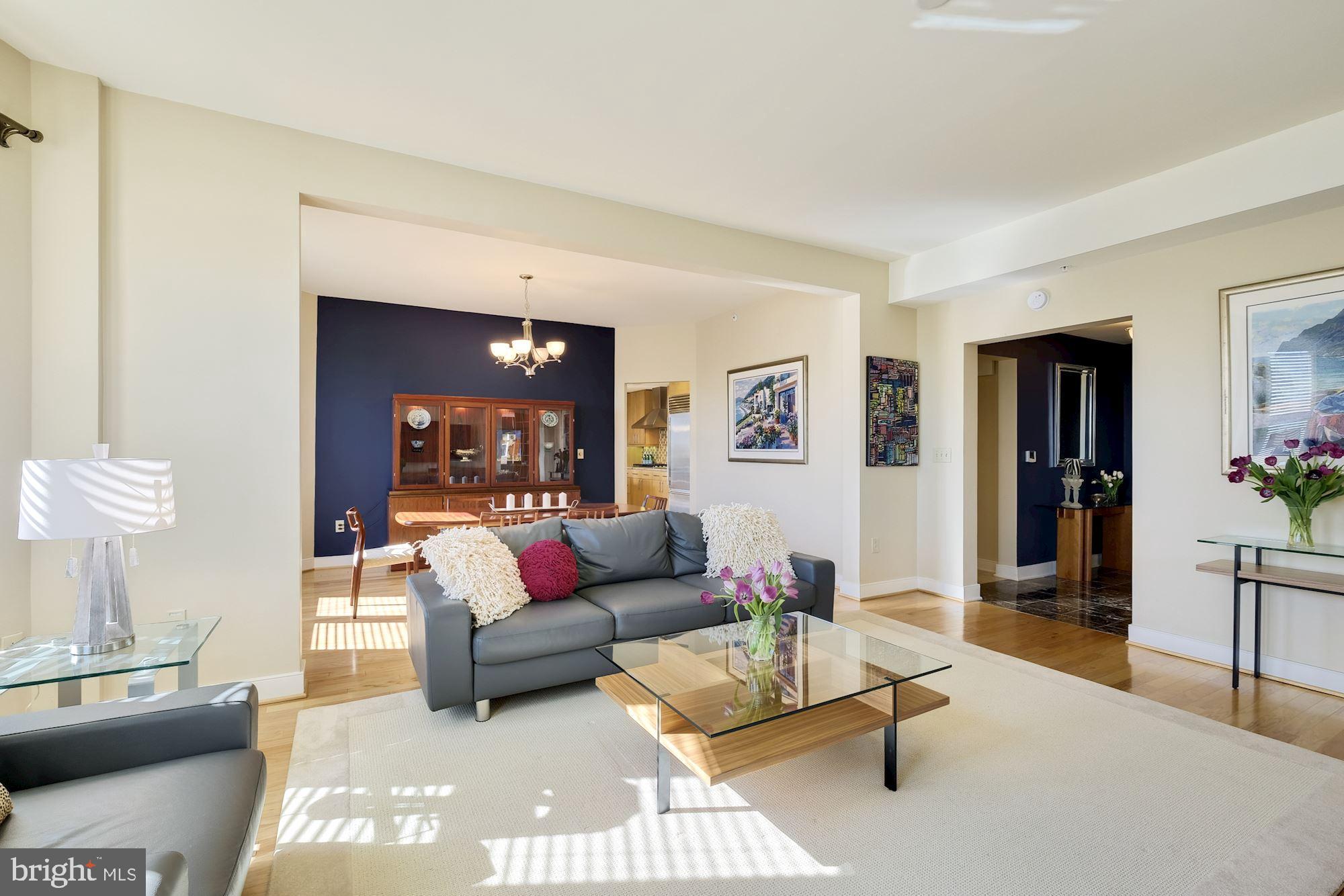 PARK POTOMAC - Residential