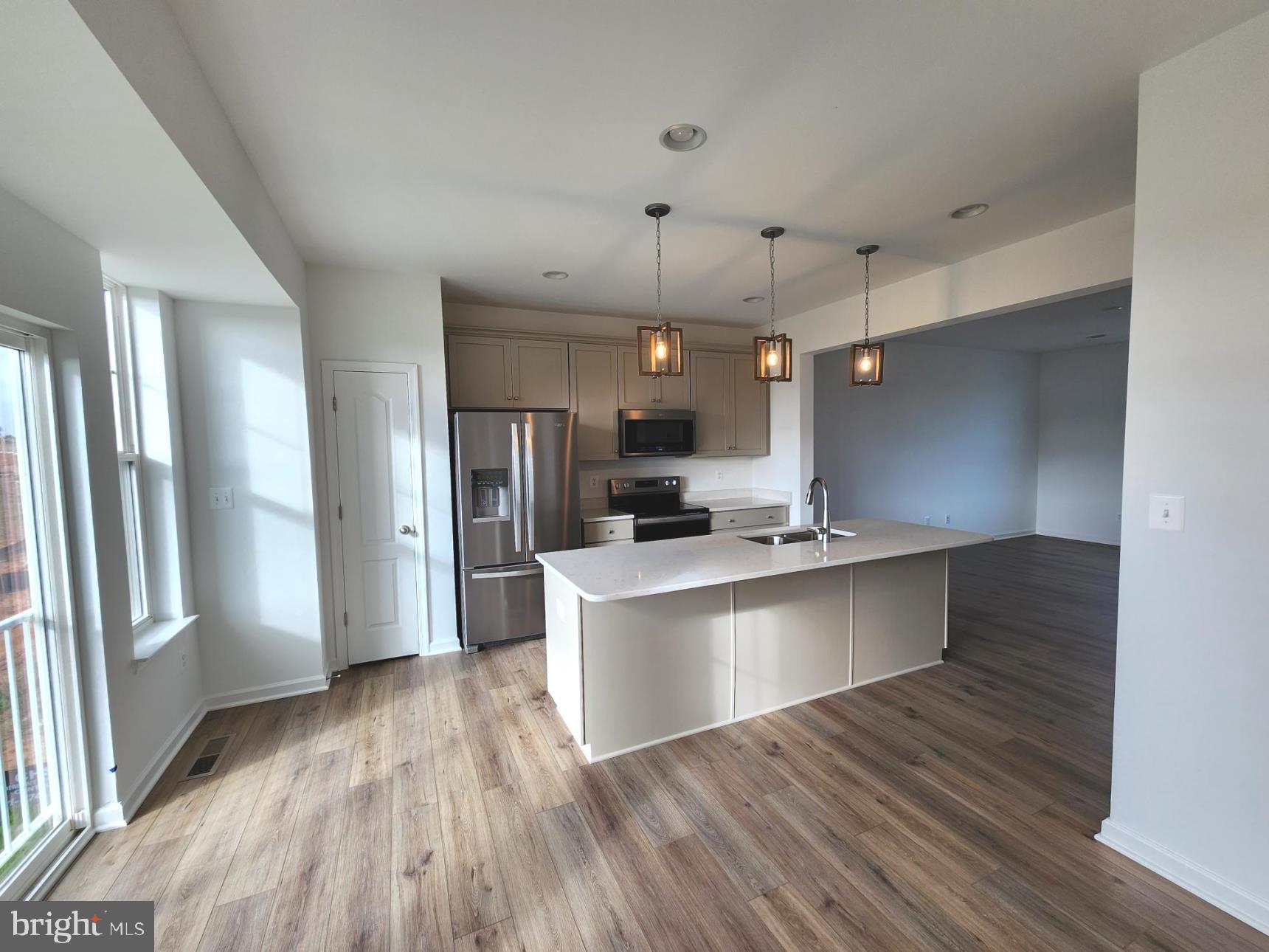 MARTINSBURG STATION - Residential Lease