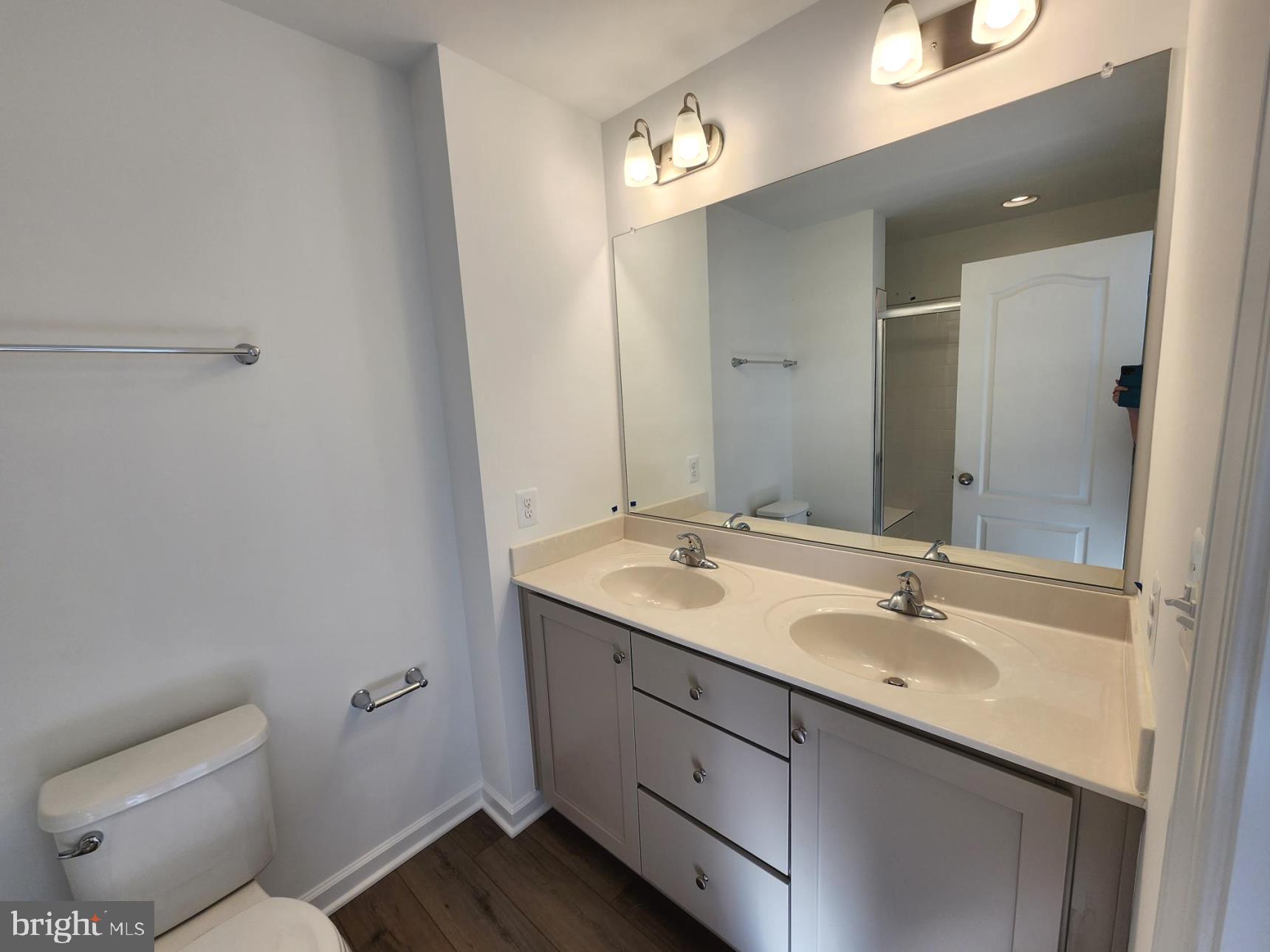 MARTINSBURG STATION - Residential Lease