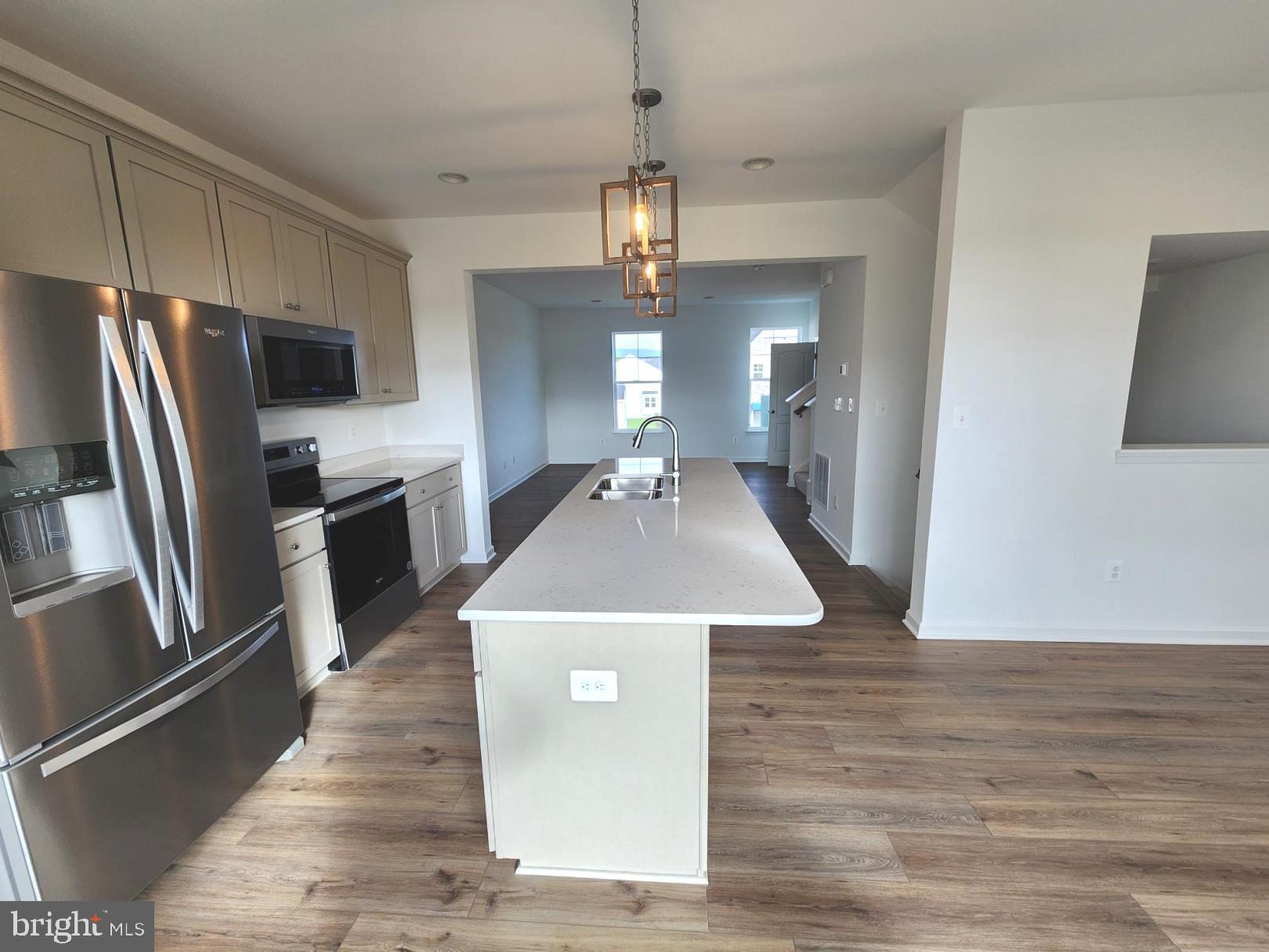 MARTINSBURG STATION - Residential Lease